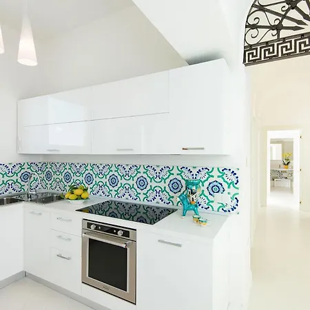 - Palazzo Della Storia Villa Amalfi