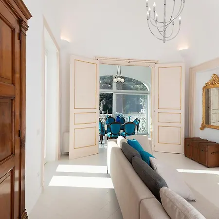 - Palazzo Della Storia Villa Amalfi