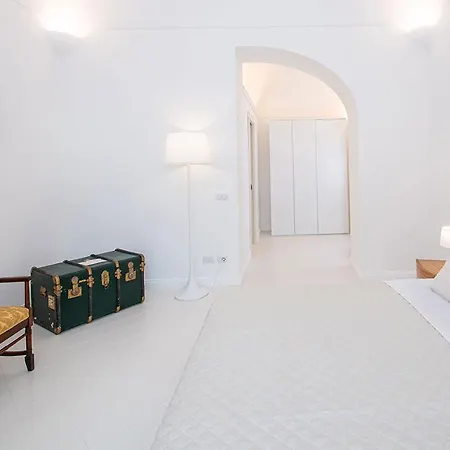 - Palazzo Della Storia Villa