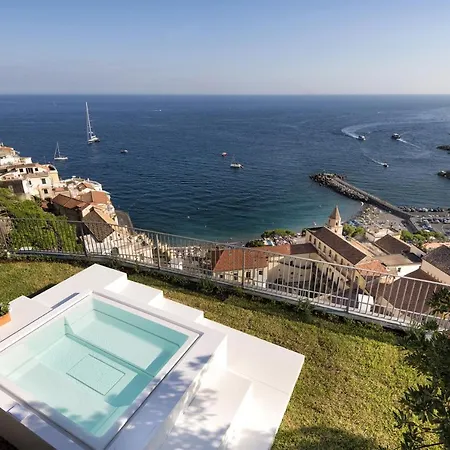 - Palazzo Della Storia