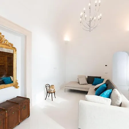 Villa Palazzo Casanova *
