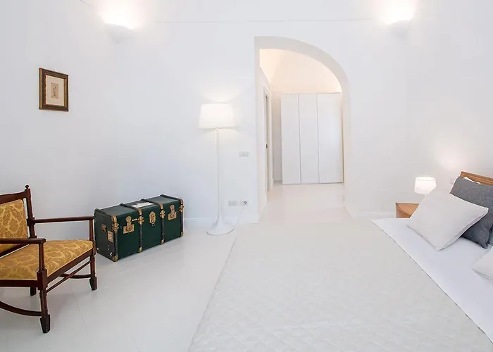 - Palazzo Della Storia Villa