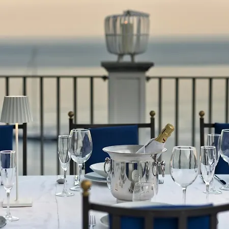 - Palazzo Della Storia Villa