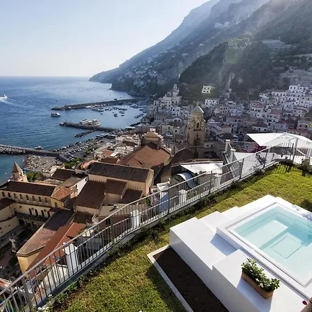 Βίλα - Palazzo Della Storia *